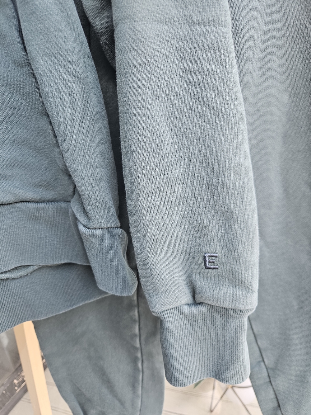 Everlane Organic Cotton Sweatsuit Set - Picture 3 of 9